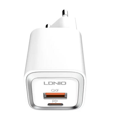 MFi-seinäpistoke LDNIO A2318M, USB-C+USB, USB-C Lightning-liitännällä 20W