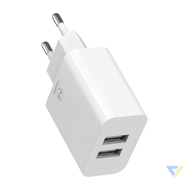 Dual USB charger Mcdodo CH 6720 (EU) Lightning 1m Travel set (white) mains chargers