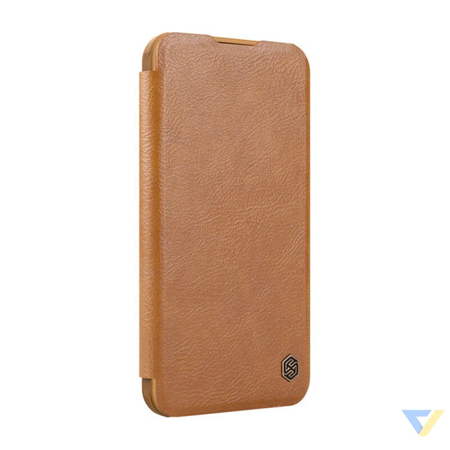 Etui Nillkin Qin Prop Leather iPhone 16 (brązowy) Protective cases for smartphones