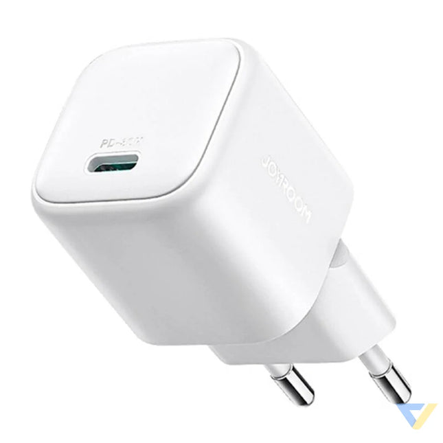 Joyroom Charger JR TCG15 Mini 30W GaN white mains chargers