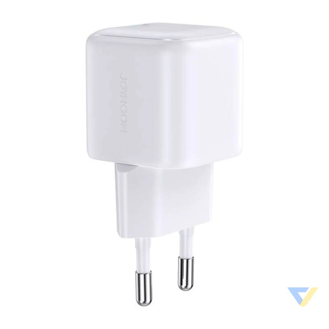 Joyroom Charger JR TCG15 Mini 30W GaN white mains chargers