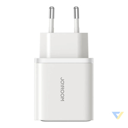 Joyroom TCF15 Dual Port (A + C) 30W Power Charger (white) mains chargers