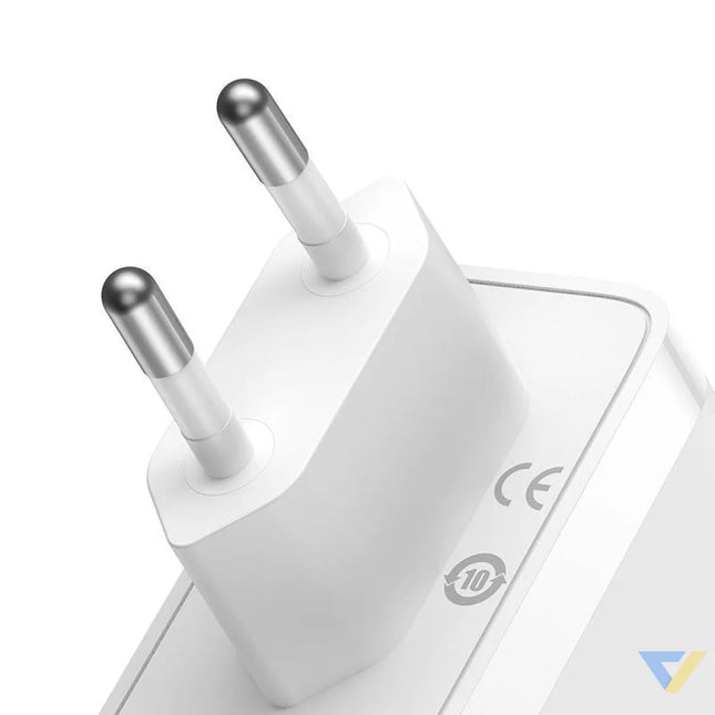 Wall charger Baseus GaN5 Pro 2xUSB C + USB 140W (white) mains chargers