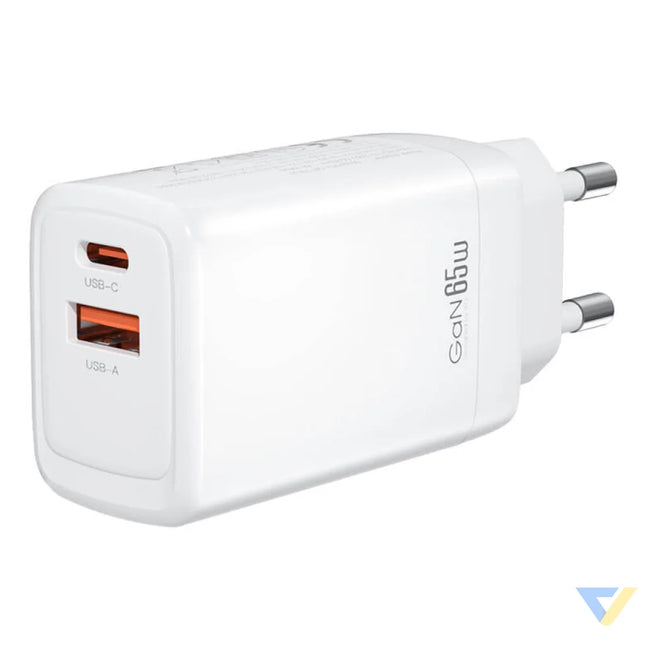 Wall charger XO CE17 65W 1x USB C 1x USB A mains chargers